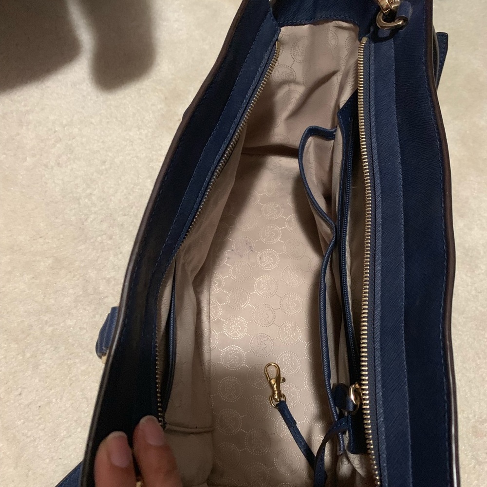 Michael Kors Satchel - Picture 5 of 6